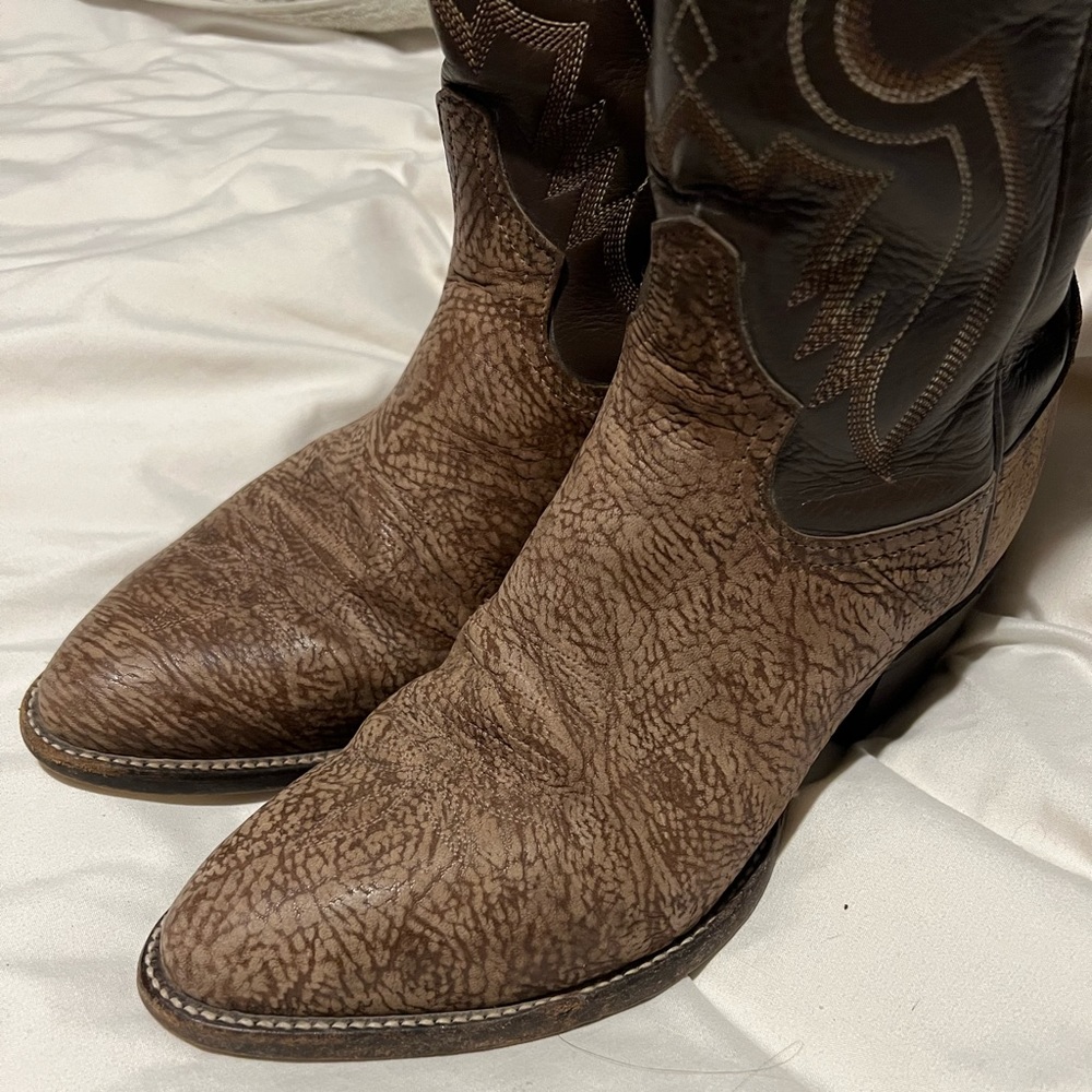 COPY - Tony Lama vintage 8D Brown goat sueded leather